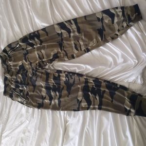 Women's Large Eye Candy, butter-soft camo sweatpants